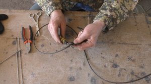 Как вплести петлю на тросе