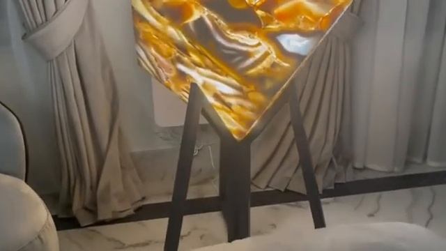 Куб из Агата с матричной подсветкой на заказ в Москве и городах России от The Stone Collection