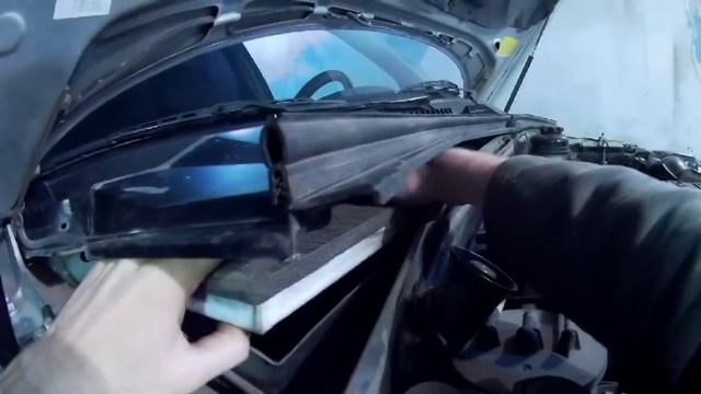 Замена салонного фильтра Шевроле Нива смотреть онлайн