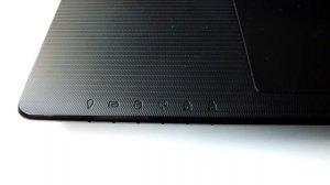 ASUS X55A - Rozbalení a První Pohled