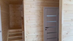 Дом из бруса 8 на 8 метров с верандой