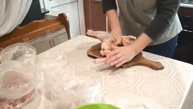 Разделка курицы на порции. Как это делаю я смотреть онлайн