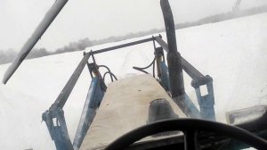 Трактор моей мечты в деле. мтз 82 с куном штурмует снег.