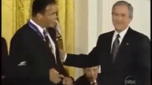 Мухаммед Али подколол Джорджа Буша