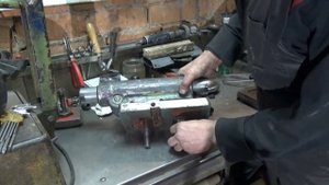 Задняя бабка токарного станка 1и611п