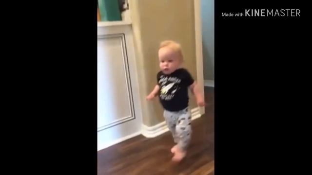 Когда встретил знакомого, которому должен деньги 😎 смотреть онлайн