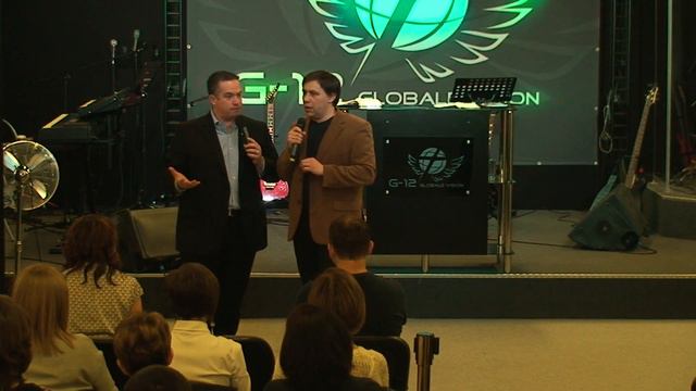 (Livestream) J. Mills : Ангелы процветания / Die Engel des Wohlstands смотреть онлайн