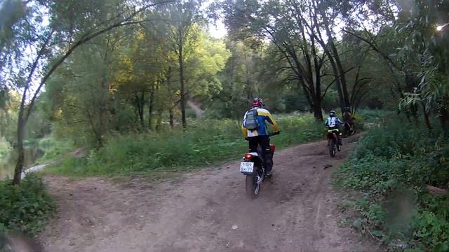 Эндуро покатушки. река Рожайка. Домодедово смотреть онлайн