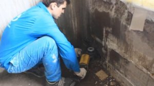 Нарезаем резьбу на металлической трубе отопления