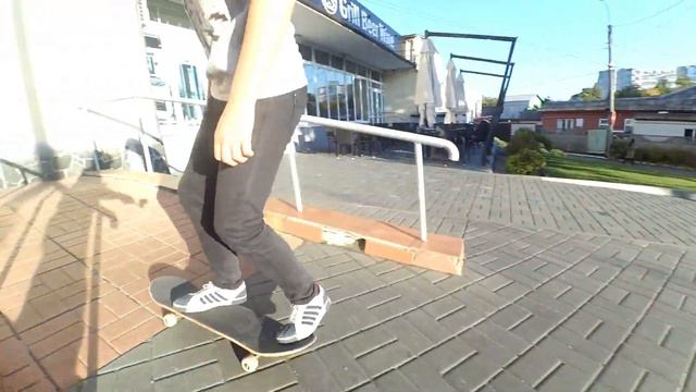 ДАНЯ "КОРЯВЫЙ ФРОНТСАЙД" ПОДВЕРНУЛ НОГУ ! смотреть онлайн