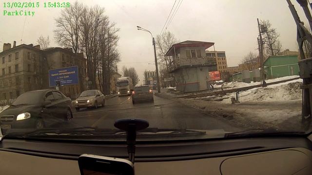 Провалился в люк.