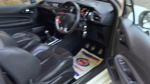 Citroen DS3 смотреть онлайн