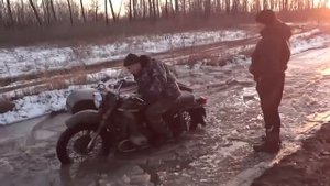 Мотоцикл Урал тест драйв по бездорожью!