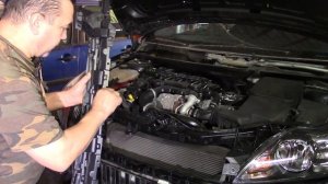 Ремонт автомобиля Ford Focus 2008, передний удар, меняем, ремонтируем, красим