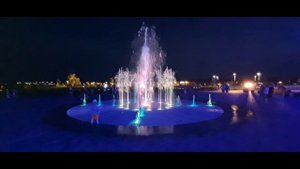 Аквапарк (Лазурный) Белгород видео поющий фонтан.