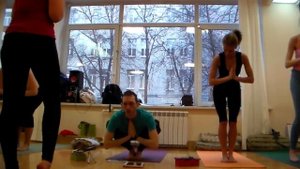 Занятие Дмитрия Демина на курсе по обучению преподавателей хатха-йоги