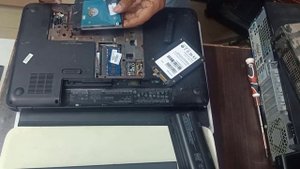 How to HP pavilion g6 SSD Upgrade from Hard Disk to SSD | HP Laptop Hard Drive Replacement
