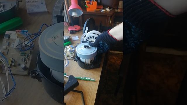 Чистка пылесоса Samsung Tangle VC 21k5170HG смотреть онлайн