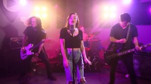 Disturbia  - Rihanna (Cover by First to Eleven)