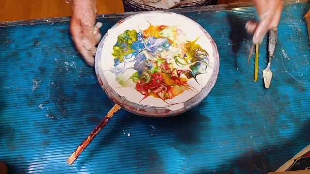 52 Акриловая заливка Fluid art жидким акрилом abstract art Интерьерная карина на вращающемся столик смотреть онлайн