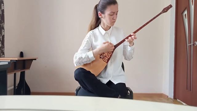 Как под яблонкой(орыс халық әні). Өңдеген:М.Байғанин. смотреть онлайн