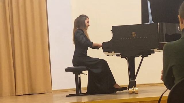 А.Хинастера - Три Аргентинских танца соч.2 смотреть онлайн