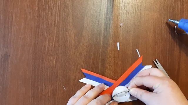 Мастер-класс Брошь Триколор смотреть онлайн