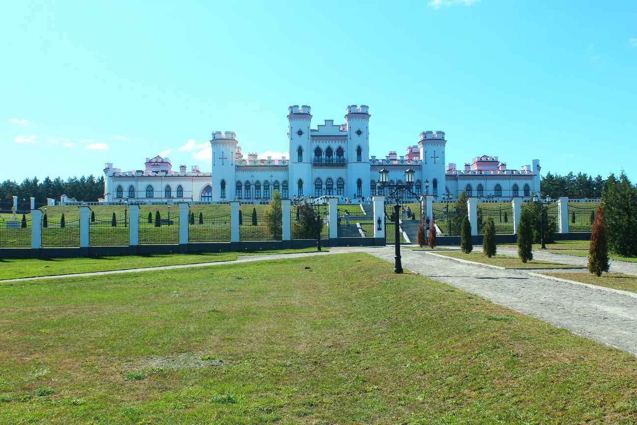 Путешествия по Беларуси: Дворец Пусловских в Коссово