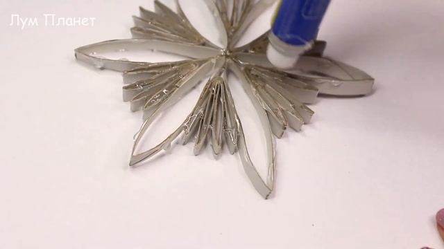 DIY Новогодний декор ❄️ СНЕЖИНКИ своими руками ИЗ РАЗНЫХ МАТЕРИАЛОВ