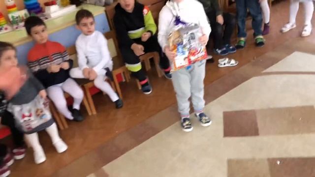Подарки в детском саду смотреть онлайн