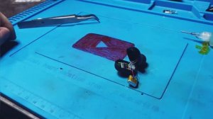 Беспроводные наушники от xiaomi, меняем аккумулятор