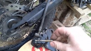 #Geon X-road 250/200 - замена задних тормозных #колодок ??