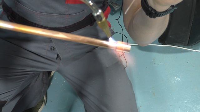 Ремонт кондиционера часть первая. Пайка и опрессовка внутреннего блока. смотреть онлайн