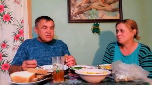Не смотря на жаркую погоду и мой старческий вид. Приятного аппетита