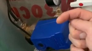 Почему отсекающий кран устанавливается после гидробака.