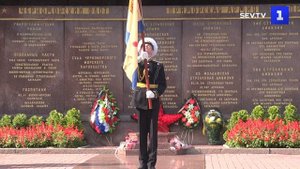 Боевые знамёна с Сапун-горы передали Черноморскому Флоту