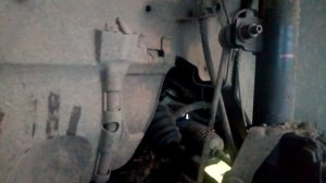 Замена передних стоек. Рено Дастер.