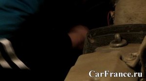 Замена лампы ближнего и дальнего света Лада Гранта