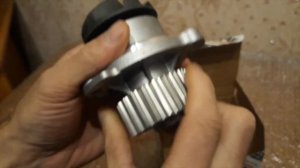 Помпа на ваз 2108-15 от производителя hepu