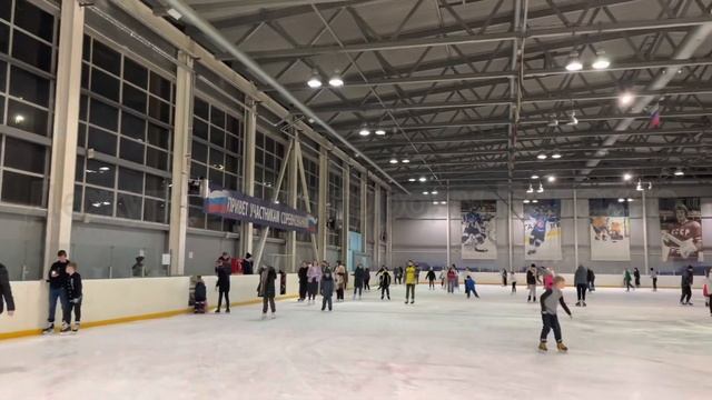 Массовое катания 1 сеанс . Фок Олимпийский. Правдинск.07.01.2023 от Дежурного.