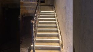 Установка подсветки на лестницу