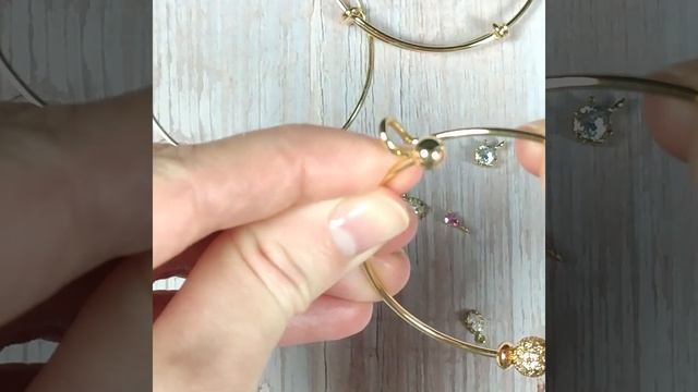 Собираем модные браслеты на готовые основы смотреть онлайн