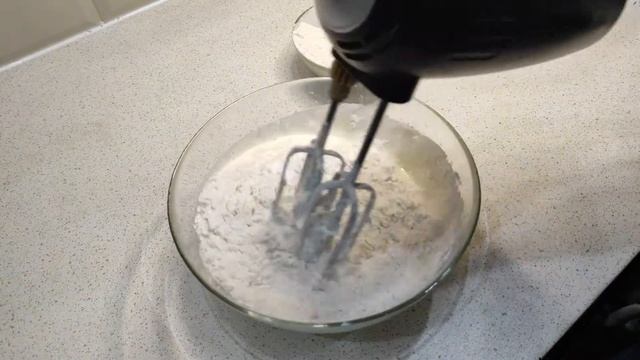 МЕДОВАЯ КОВРИЖКА С ОРЕХАМИ. Простой и быстрый рецепт к чаю! смотреть онлайн