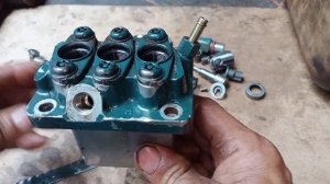how to fix fuel injection pump,remove and installed Kubota D722
