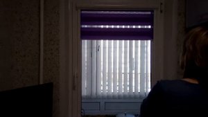 Рулонные шторы Зебра в коробе с направляющими!