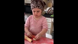 Тесто мнем мнем мнем