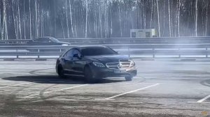 Выхлоп у бмв и у cls 63??