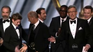 'Homeland' wins Outstanding Drama Series at the 2012 Emmys (23 September 2012)