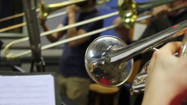 Thriller – Bass12 (No BS! Brass/Michael Jackson) смотреть онлайн