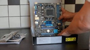 Распаковка материнской платы ASUS M5A78L-M LX3